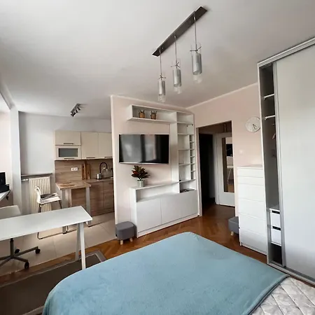 Corazziego Plac Bankowy Apartman