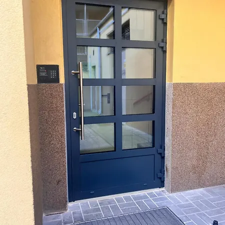 Corazziego Plac Bankowy Apartamento