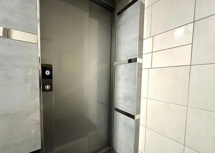 Corazziego Plac Bankowy شقة