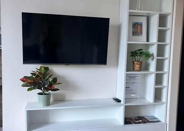 Corazziego Plac Bankowy شقة