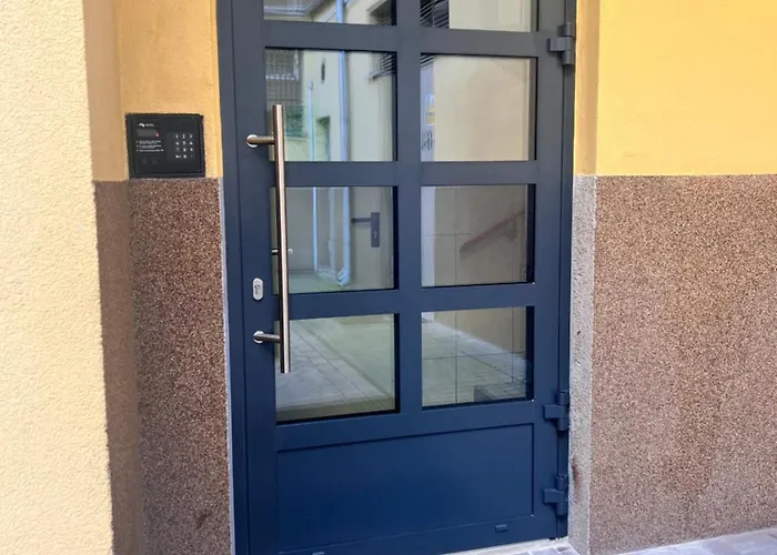 Corazziego Plac Bankowy شقة