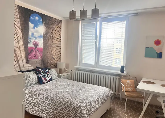 Corazziego Plac Bankowy * وارسو